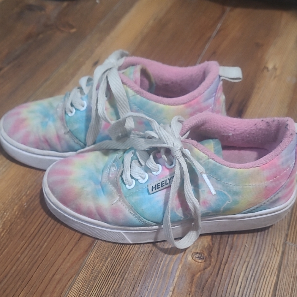 Heelys Kids Rainbow Sneakers